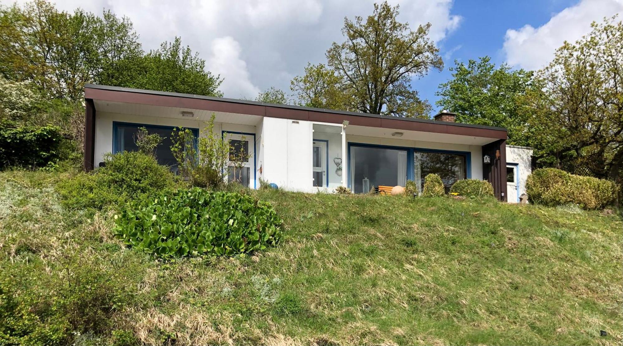 Idyllisch Wohnen Im Weserbergland - Bungalow Mit Phantastischer Aussicht Fuer 4 Personen Polle Esterno foto